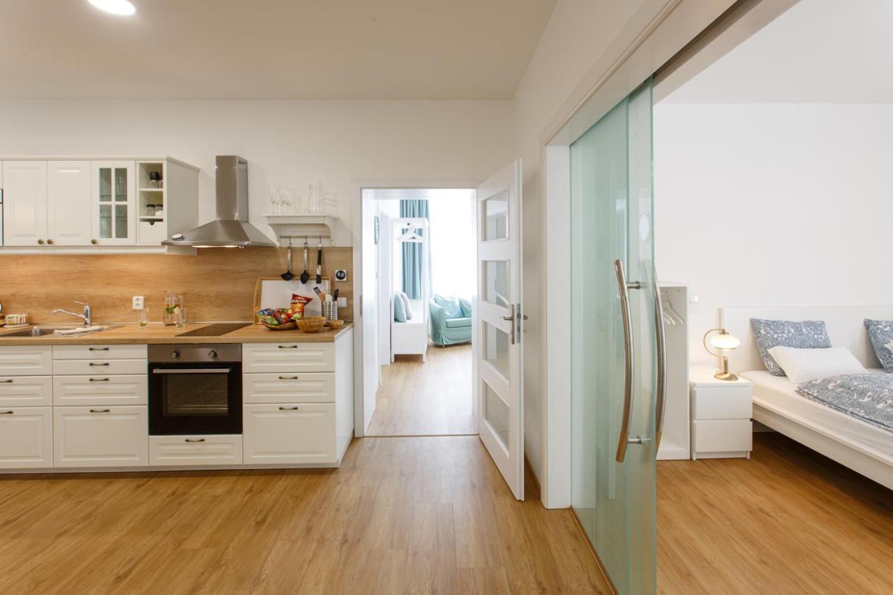 Apartments Villa Whitehouse Οστράβα Εξωτερικό φωτογραφία